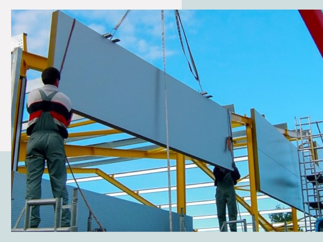 Монтаж сэндвич-панелей в Златоусте от 619 руб.